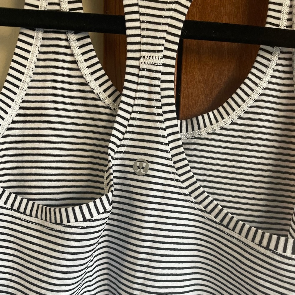 Lululemon Cool Racerback - Picture 5 of 5